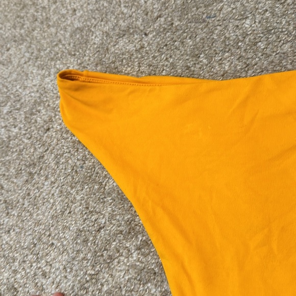 Midori Parker bikini - Picture 7 of 7